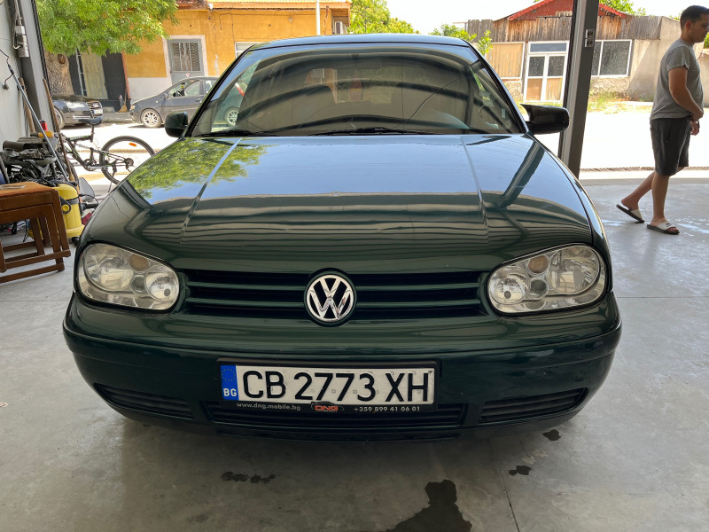 VW Golf, снимка 7 - Автомобили и джипове - 46435601