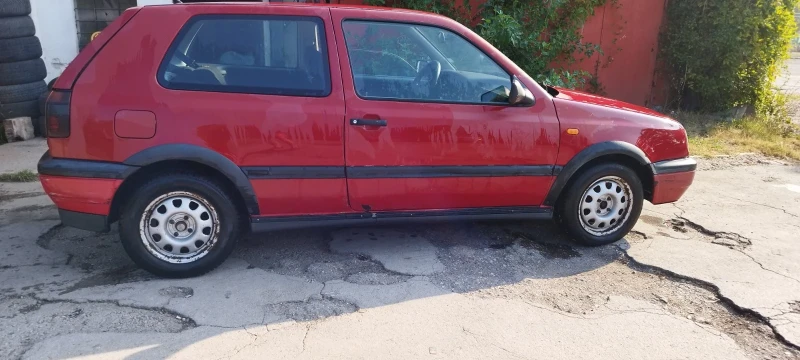 VW Golf, снимка 4 - Автомобили и джипове - 47285641