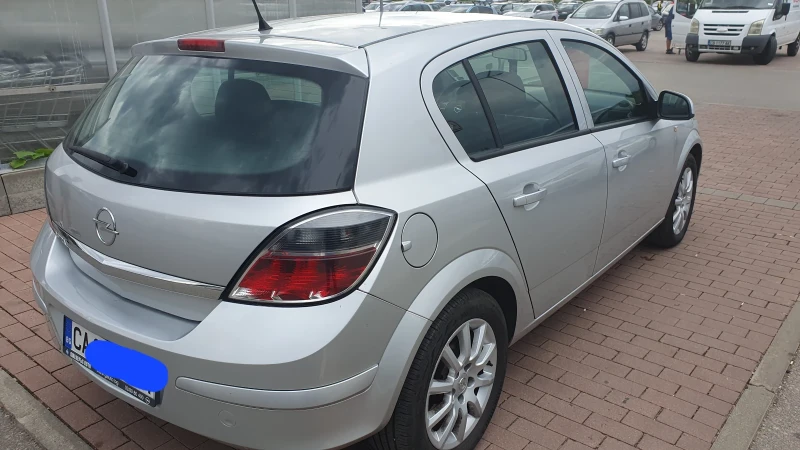 Opel Astra Astra H , снимка 6 - Автомобили и джипове - 47777708