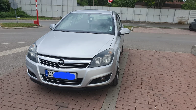 Opel Astra Astra H , снимка 1 - Автомобили и джипове - 47777708