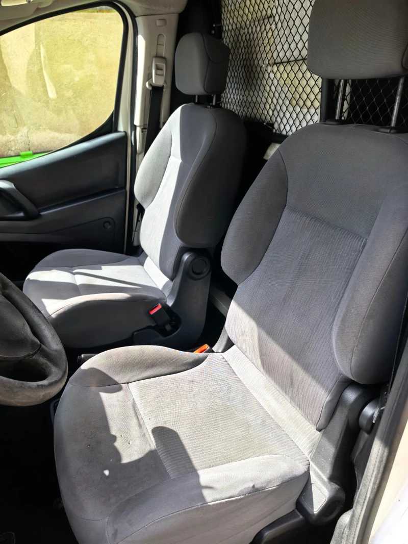 Peugeot Partner 1.6, снимка 9 - Автомобили и джипове - 52388540