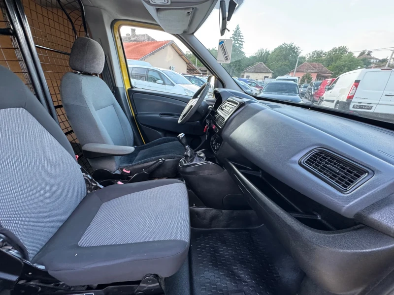 Fiat Doblo 1.3 M-JET MAXI БАЗА, снимка 12 - Автомобили и джипове - 51190890