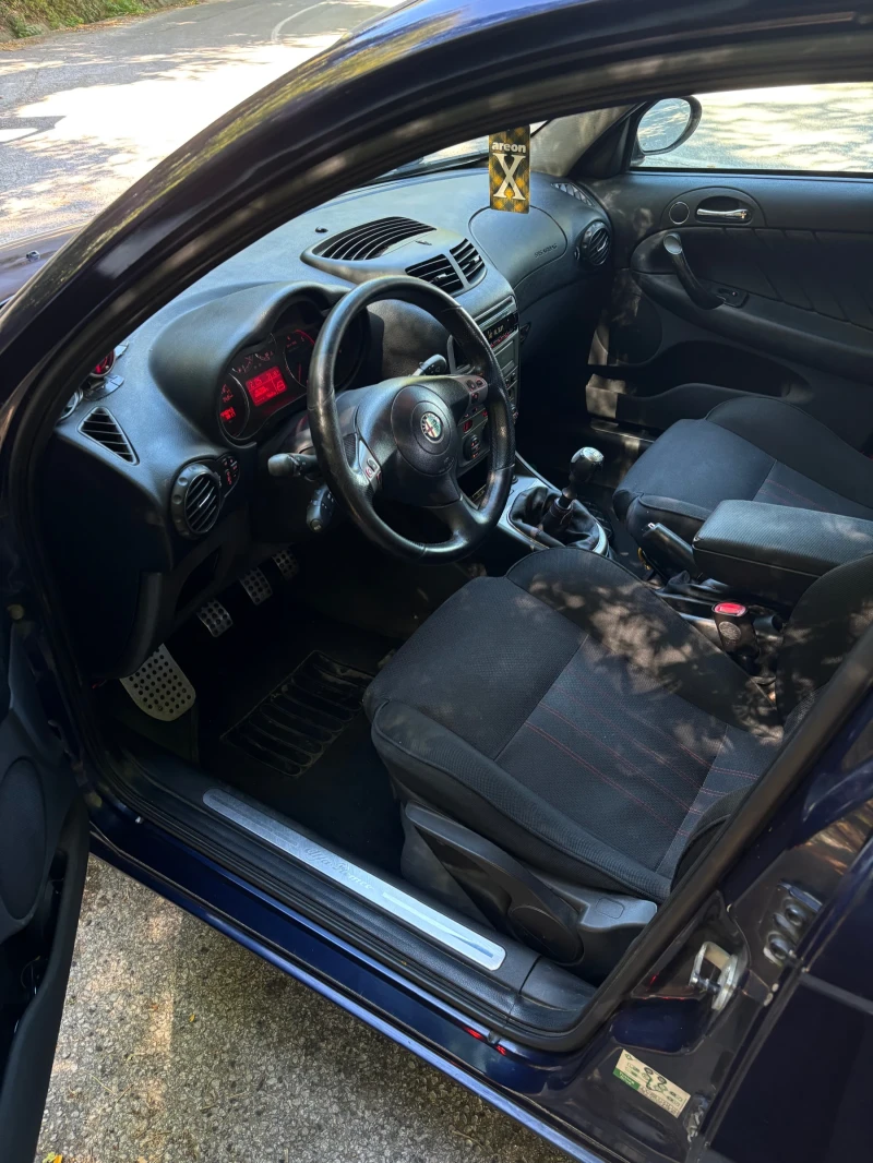 Alfa Romeo 147 1.9 jtd Q2, снимка 7 - Автомобили и джипове - 51956700