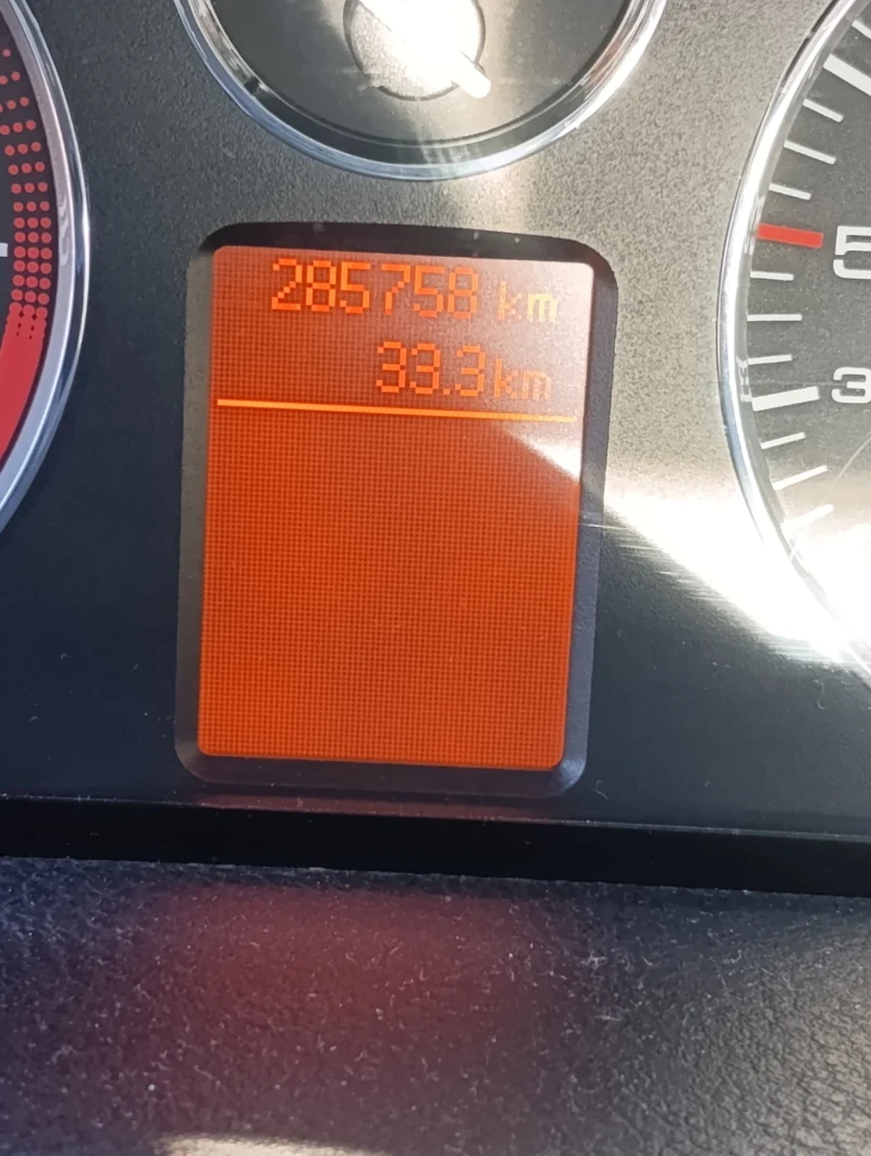 Peugeot 407 2.0HDI, снимка 9 - Автомобили и джипове - 52521446