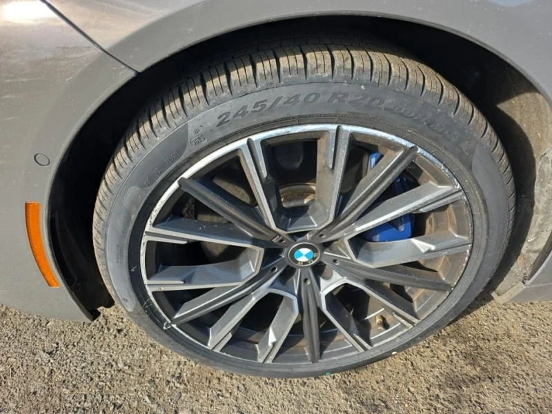 BMW 750, снимка 8 - Автомобили и джипове - 53091547