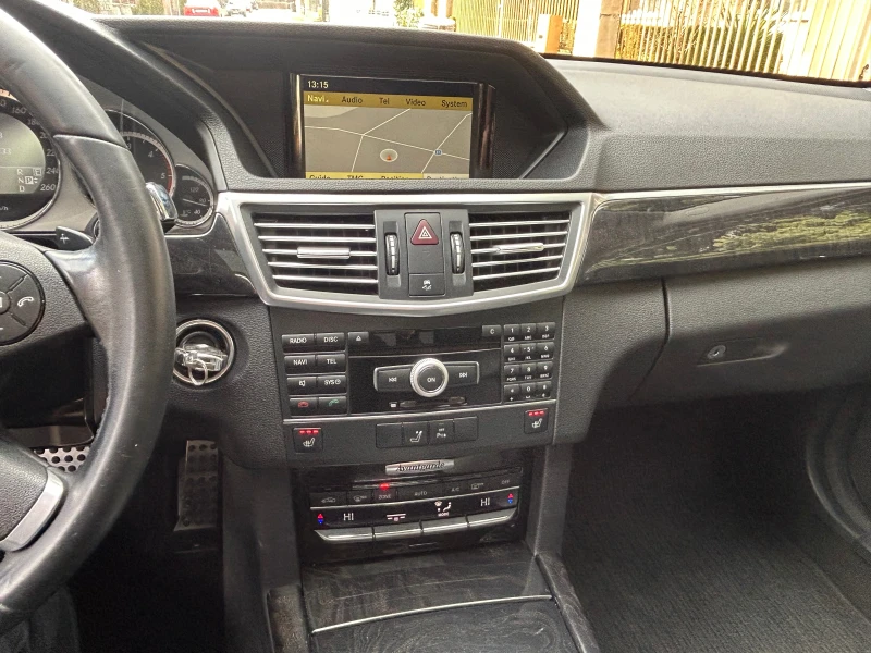 Mercedes-Benz E 350 3, 5 265K, снимка 13 - Автомобили и джипове - 53417371