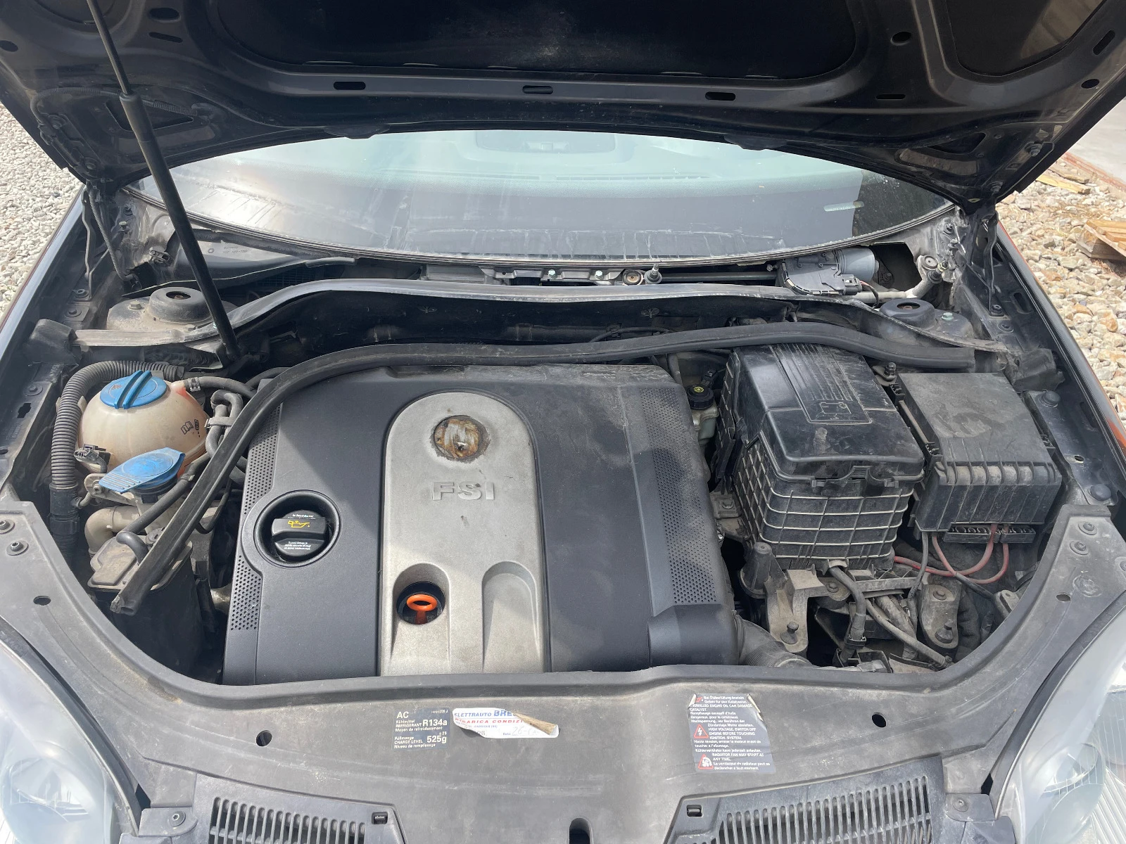 VW Golf 1.6fsi 116кс 6 скорости | Mobile.bg — изображение 13