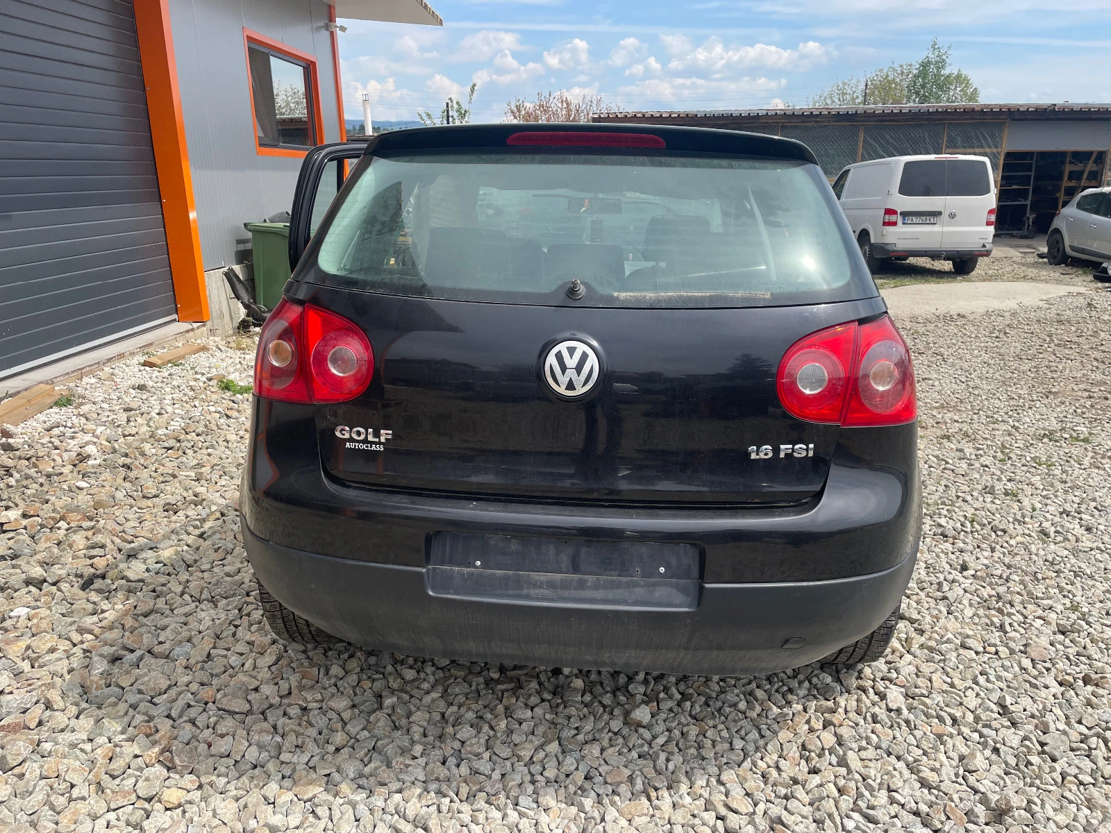 VW Golf 1.6fsi 116кс 6 скорости - изображение 5