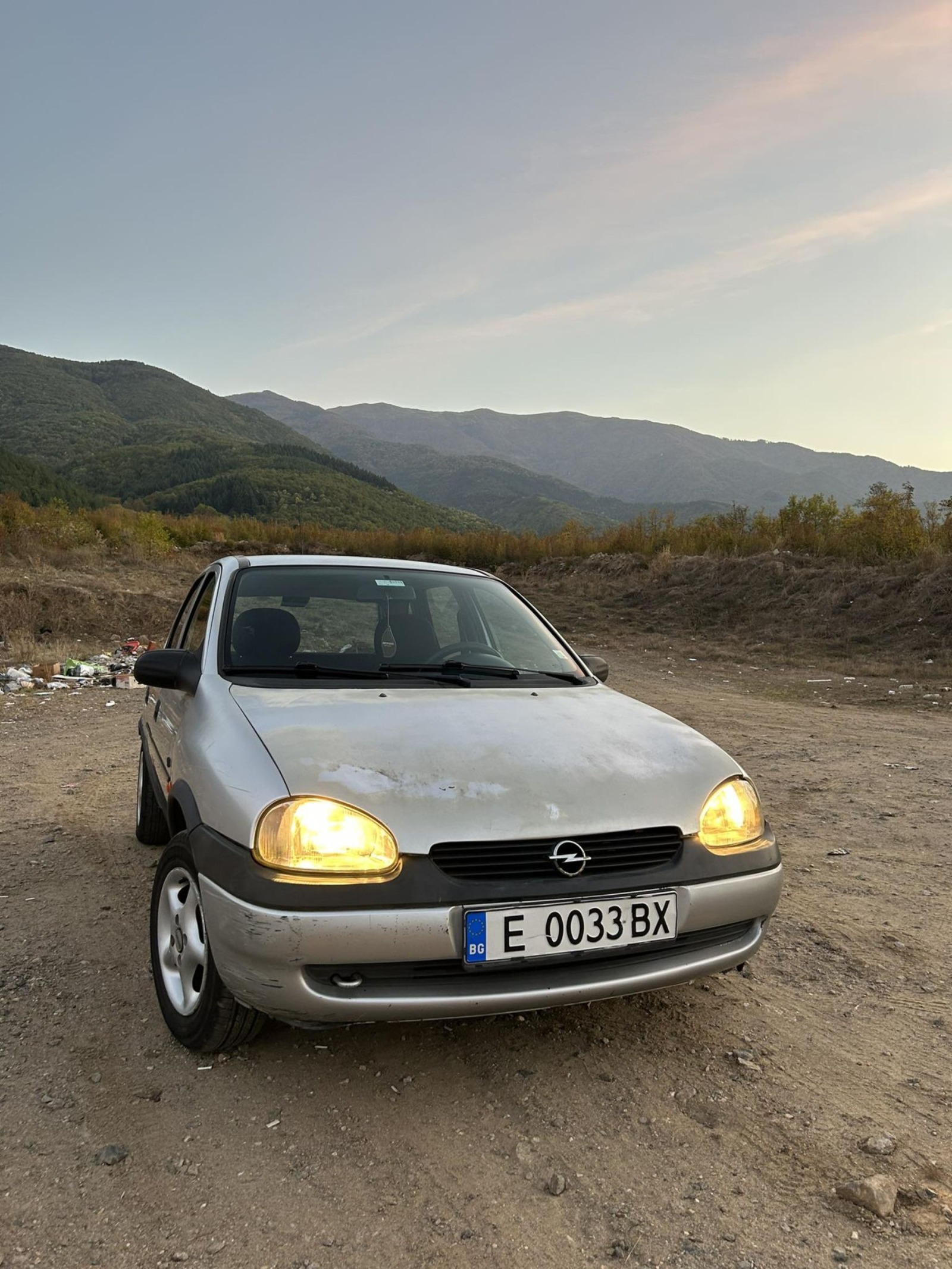 Opel Corsa  1.7 D viva климатик - изображение 1