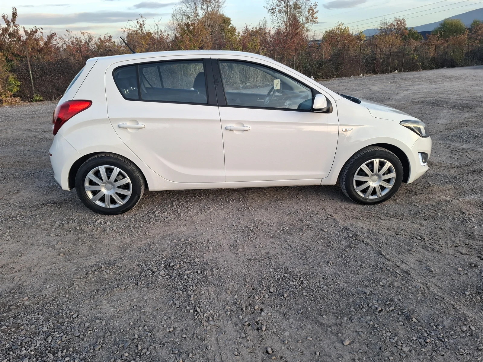 Hyundai I20   | Mobile.bg   6