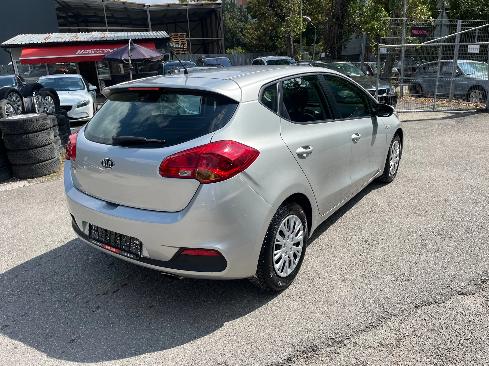 Kia Ceed 1.4i Euro 5 Швейцария - изображение 3