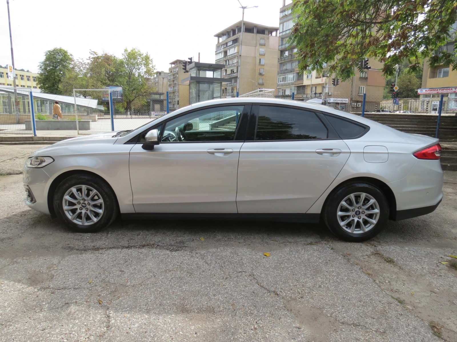 Ford Mondeo 2.0 EcoBlue 150 PS - изображение 3