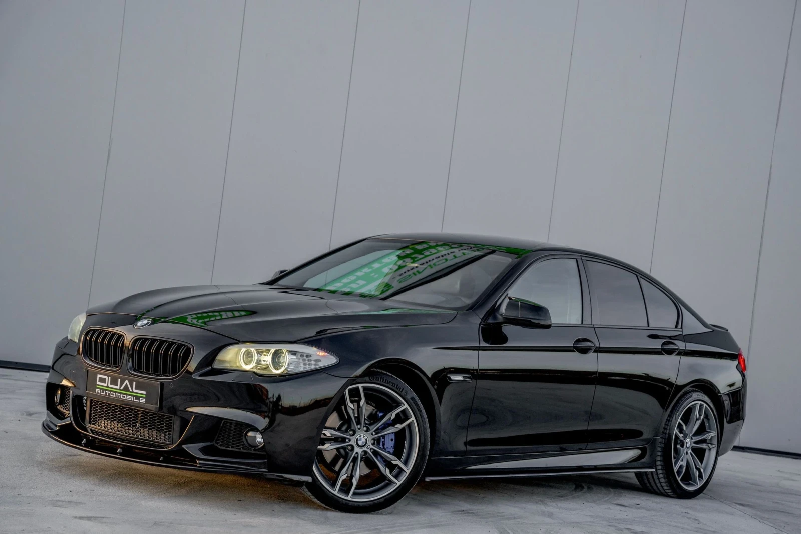 BMW 530 d * M-PERFORMANCE * HEAD - UP * 8ZF * AKRAPOVIC  - [1] 