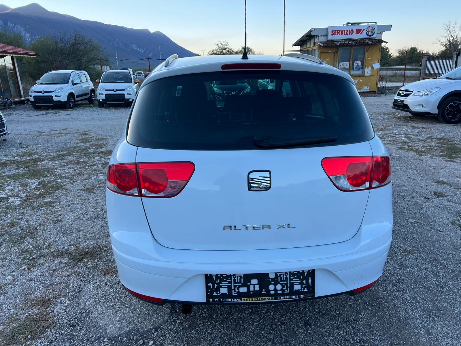 Seat Altea 1.6 TDI 90 к.с - изображение 7