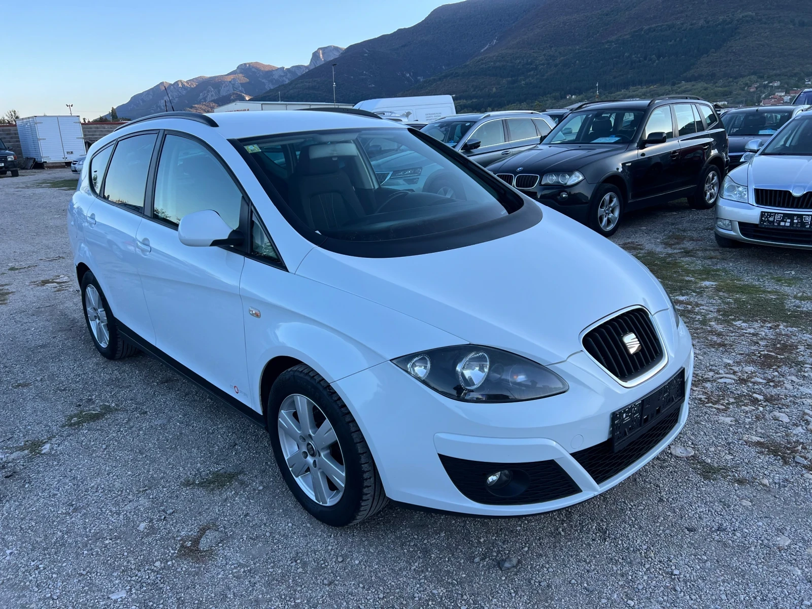 Seat Altea 1.6 TDI 90 к.с - изображение 4