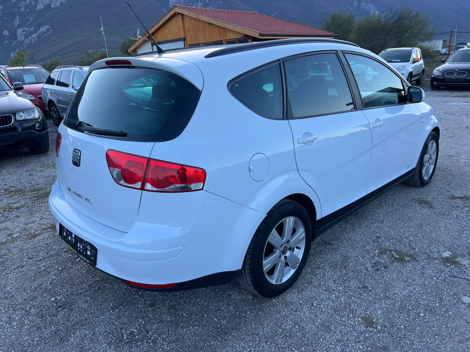 Seat Altea 1.6 TDI 90 к.с - изображение 5