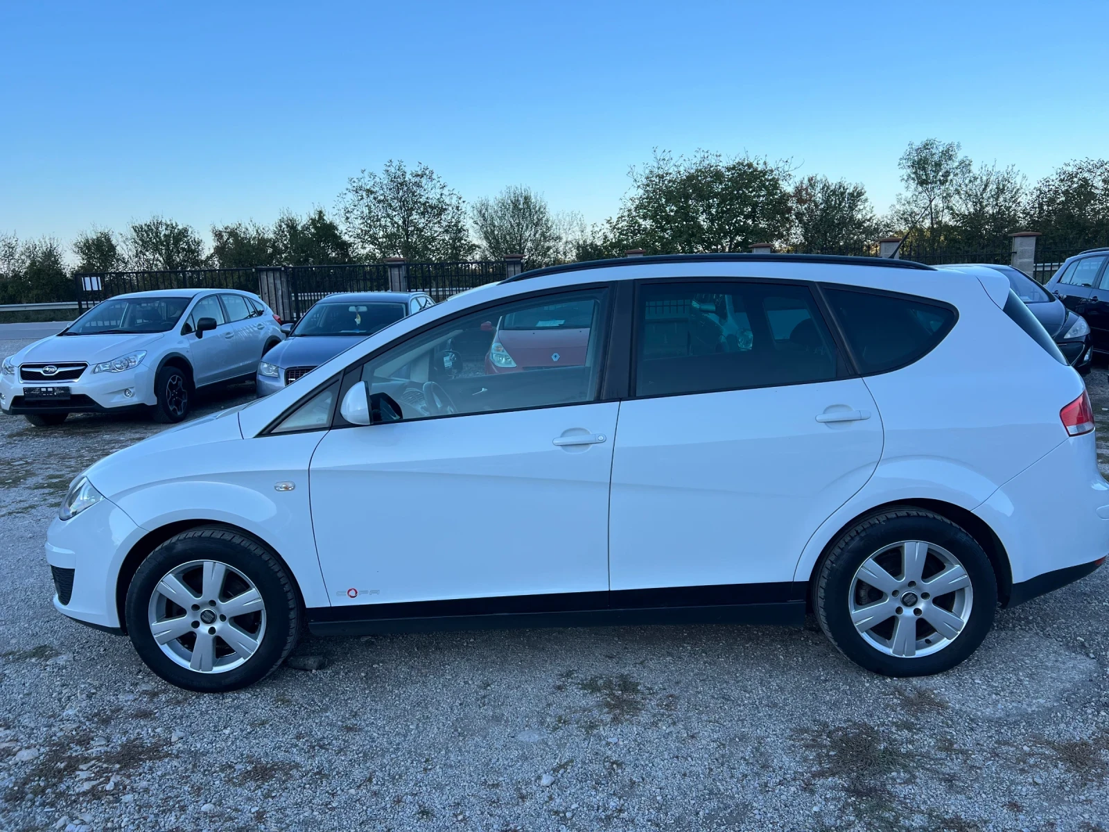 Seat Altea 1.6 TDI 90 к.с - изображение 8