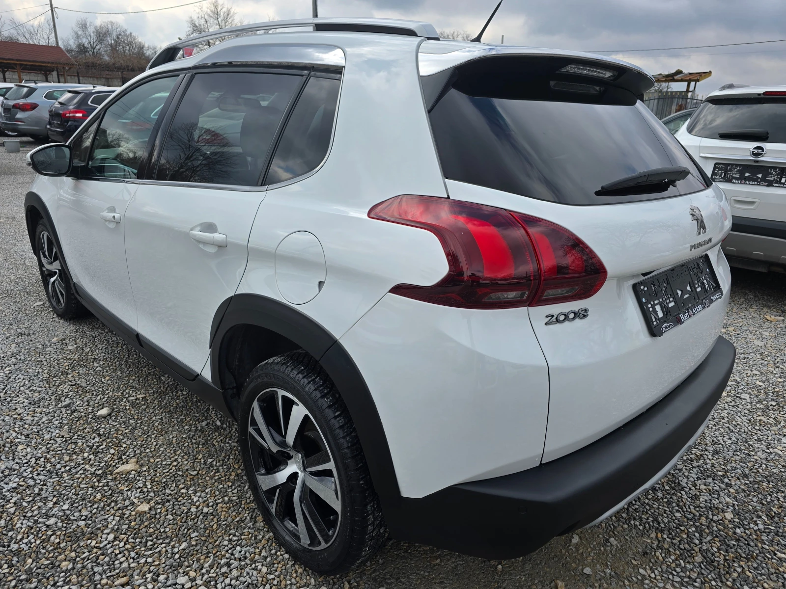 Peugeot 2008 1.5HDI-EVRO6D-ALLURE-118300KM-AVTOMAT - изображение 4