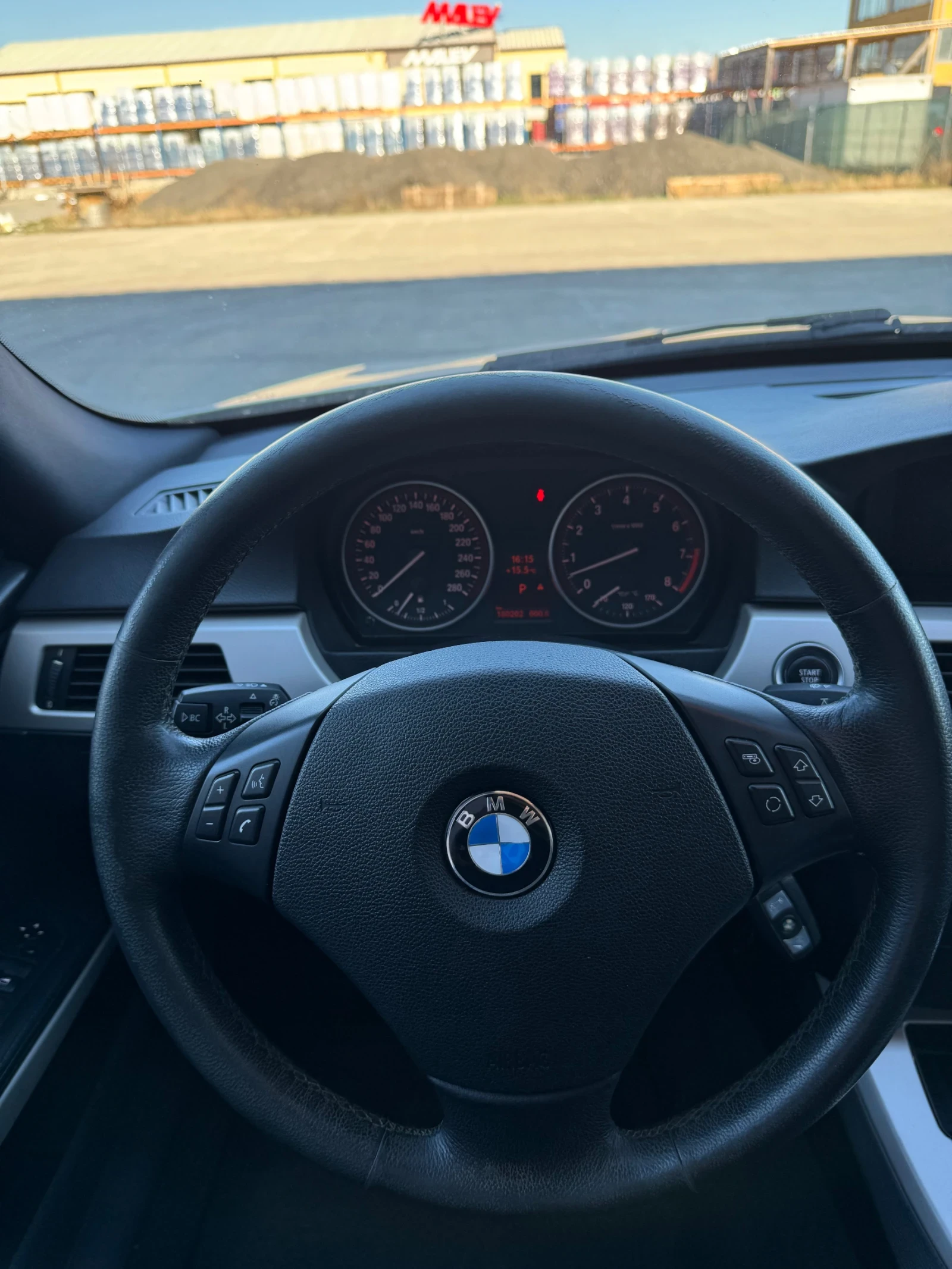 BMW 335  Swiss 335i Individual xDrive  | Mobile.bg — изображение 15