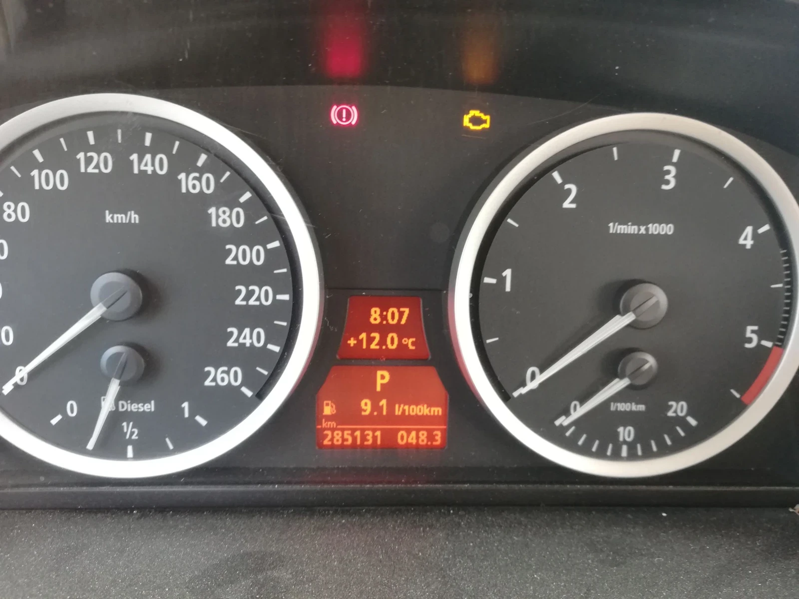 BMW 525 2.5d - изображение 3