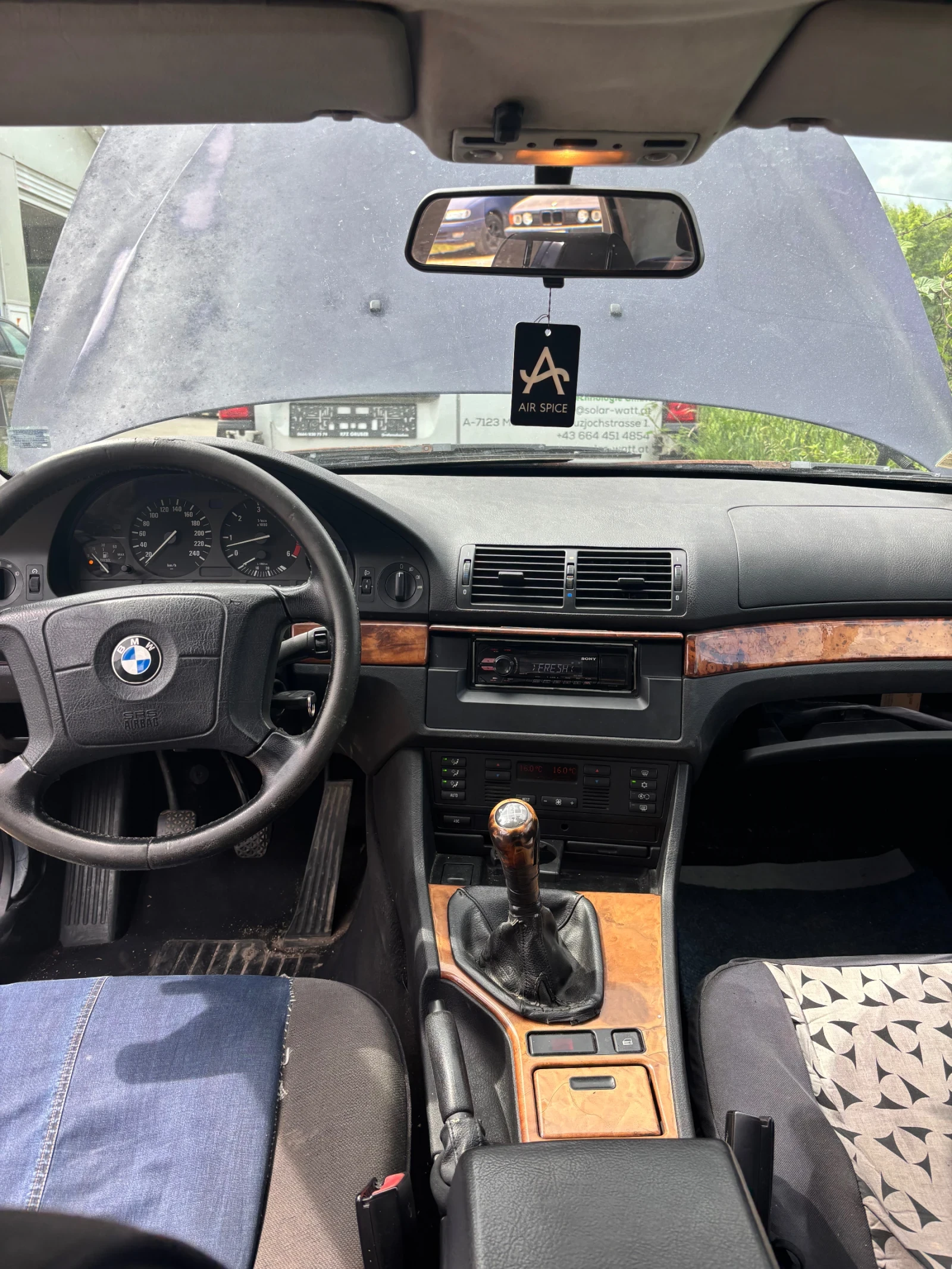 BMW 525 2.5 TDS - изображение 10