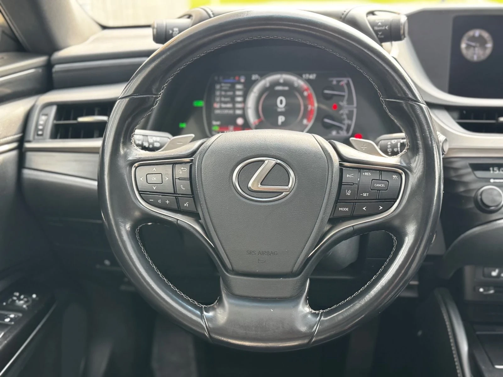 Lexus ES 300 Business edition  - изображение 10