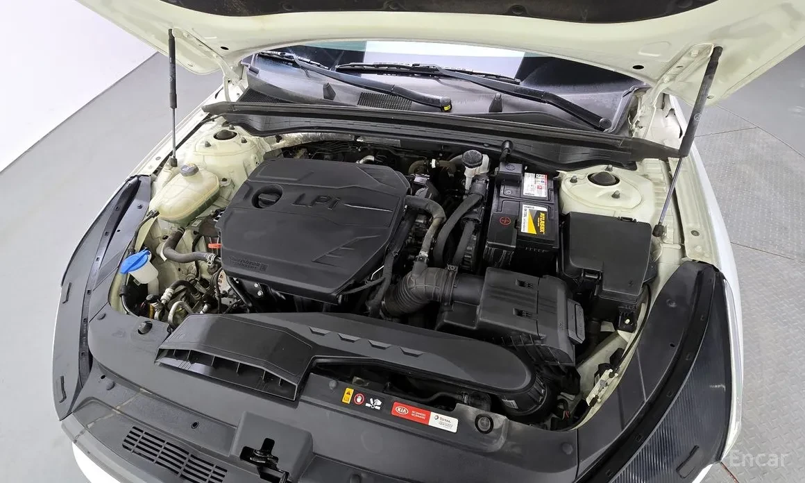 Kia K5 2.0 LPG * НАЙ-ДОБРА ЦЕНА В БЪЛГАРИЯ*  - изображение 4