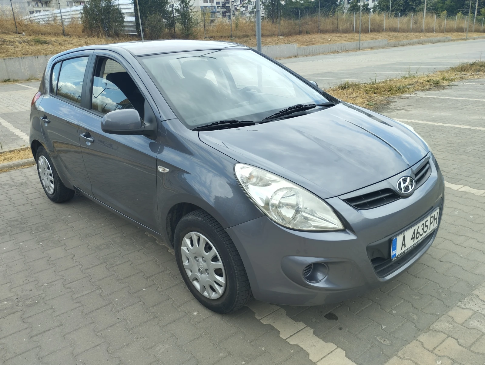 Hyundai I20  - изображение 2