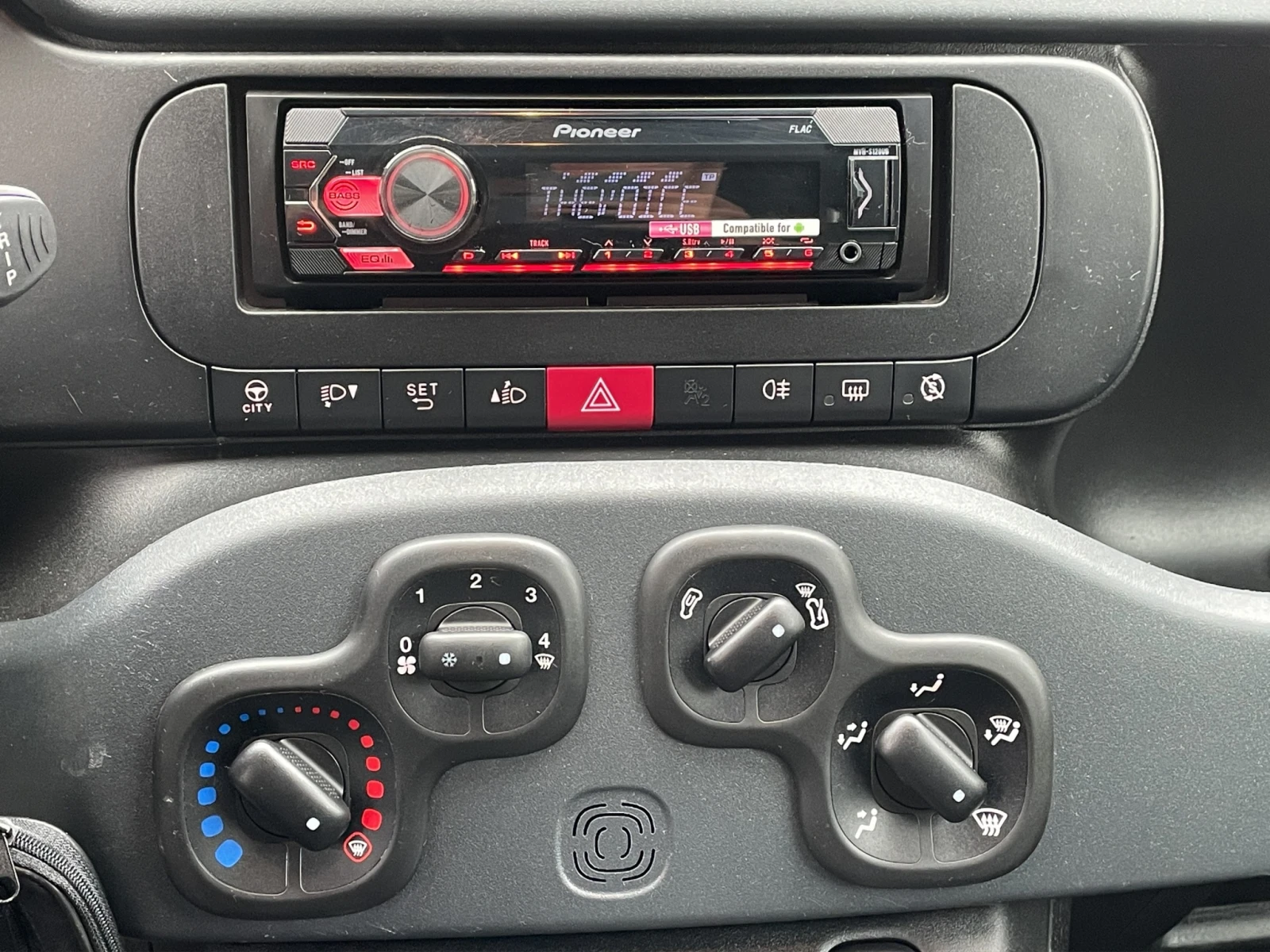 Fiat Panda  VAN 1.0 Hybrid N1 | Mobile.bg — изображение 14