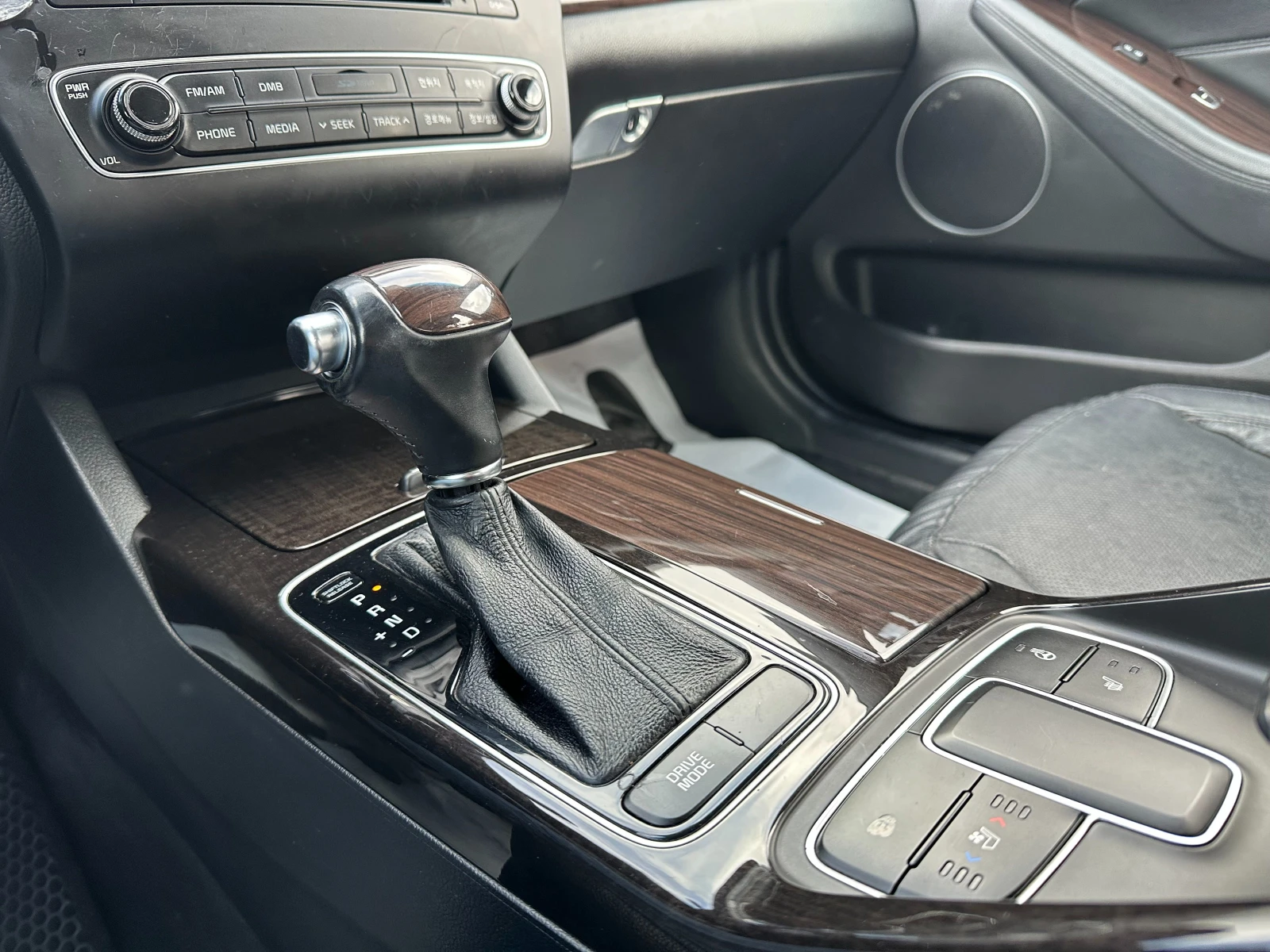 Kia K7 3.0i 235 .. / | Mobile.bg   13