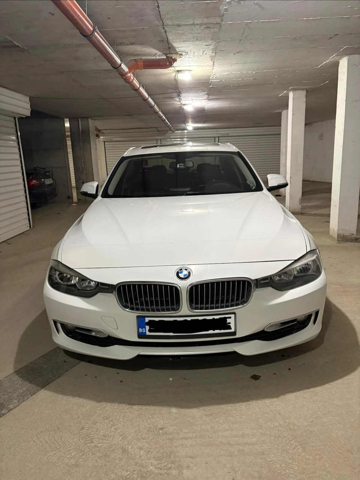 BMW 320 320i xDrive, снимка 5 - Автомобили и джипове - 53895820