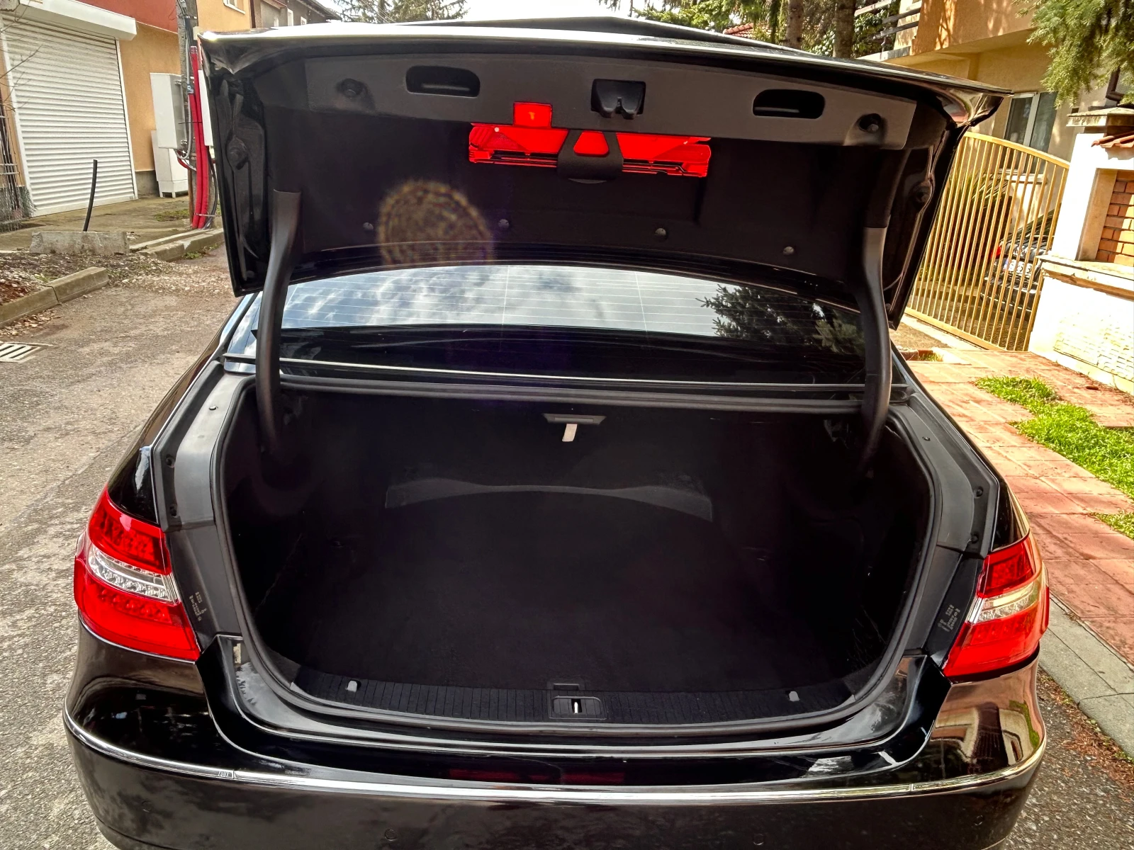 Mercedes-Benz E 350 3, 5 265K | Mobile.bg � ����������� 15