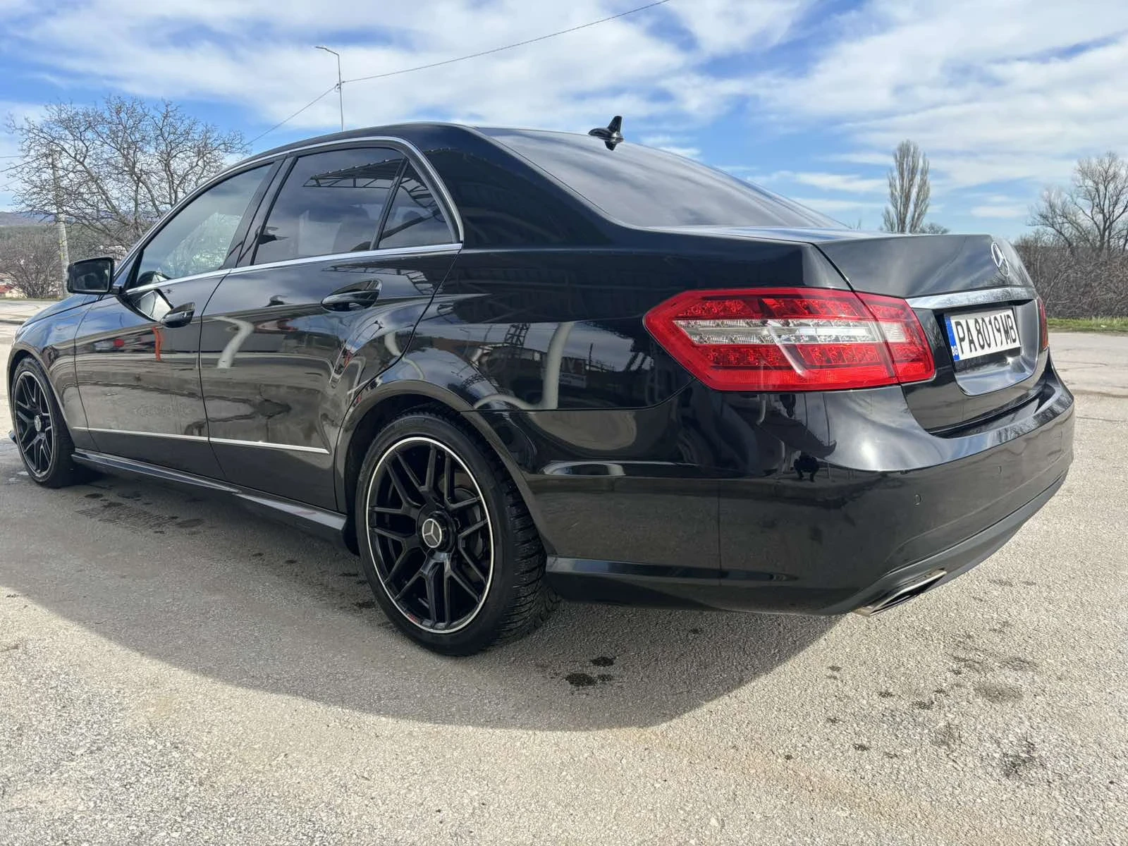 Mercedes-Benz E 350  - изображение 7