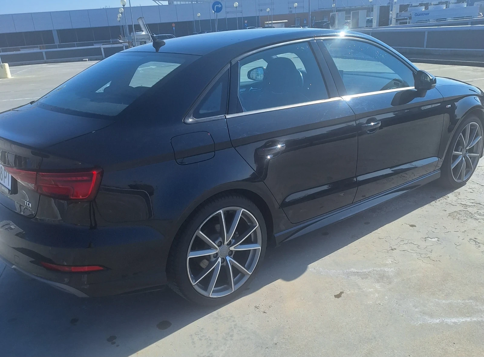 Audi A3 2.0TDI S-line Sport, снимка 5 - Автомобили и джипове - 53710223