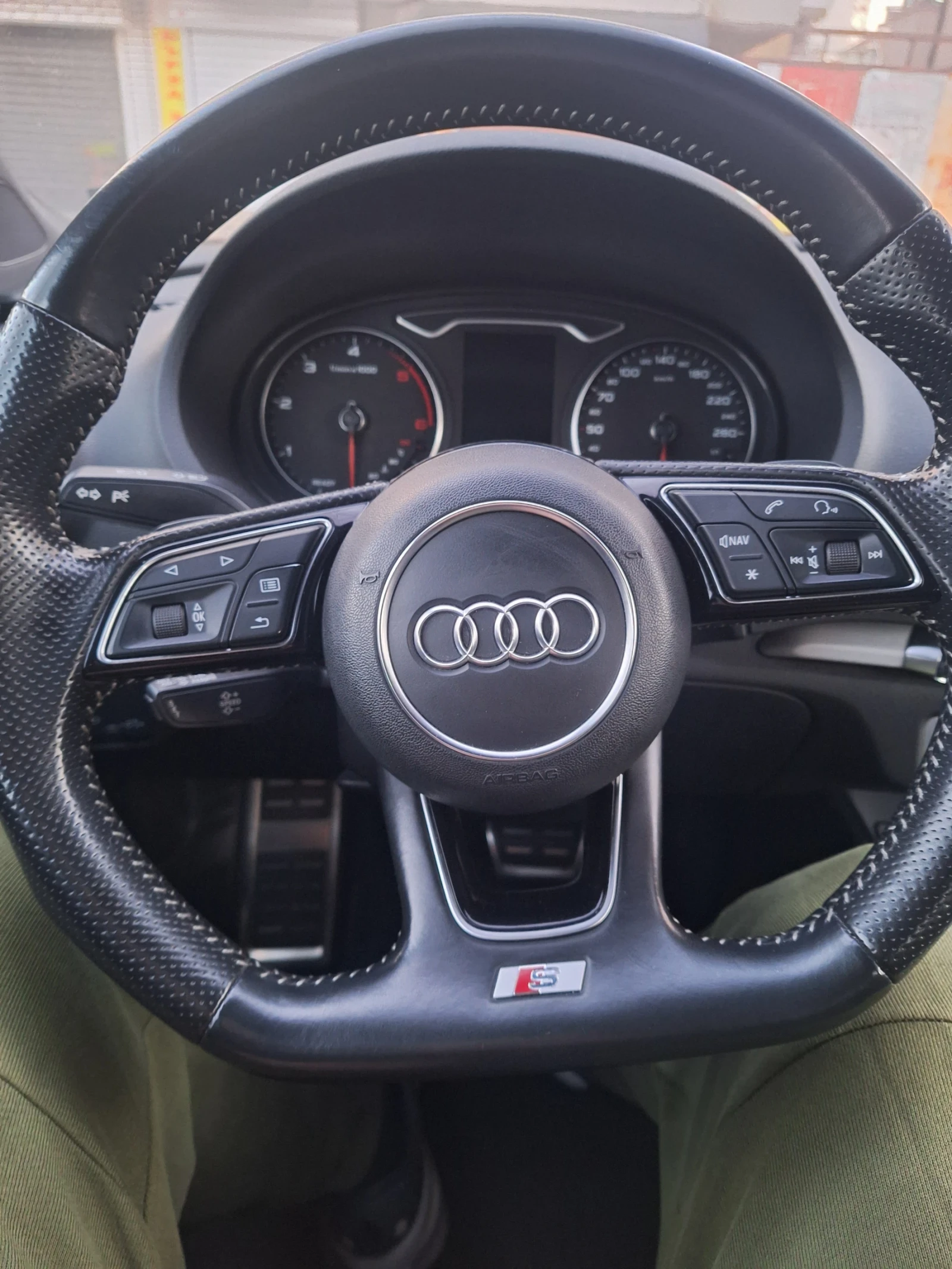 Audi A3 2.0TDI S-line Sport, снимка 7 - Автомобили и джипове - 53710223