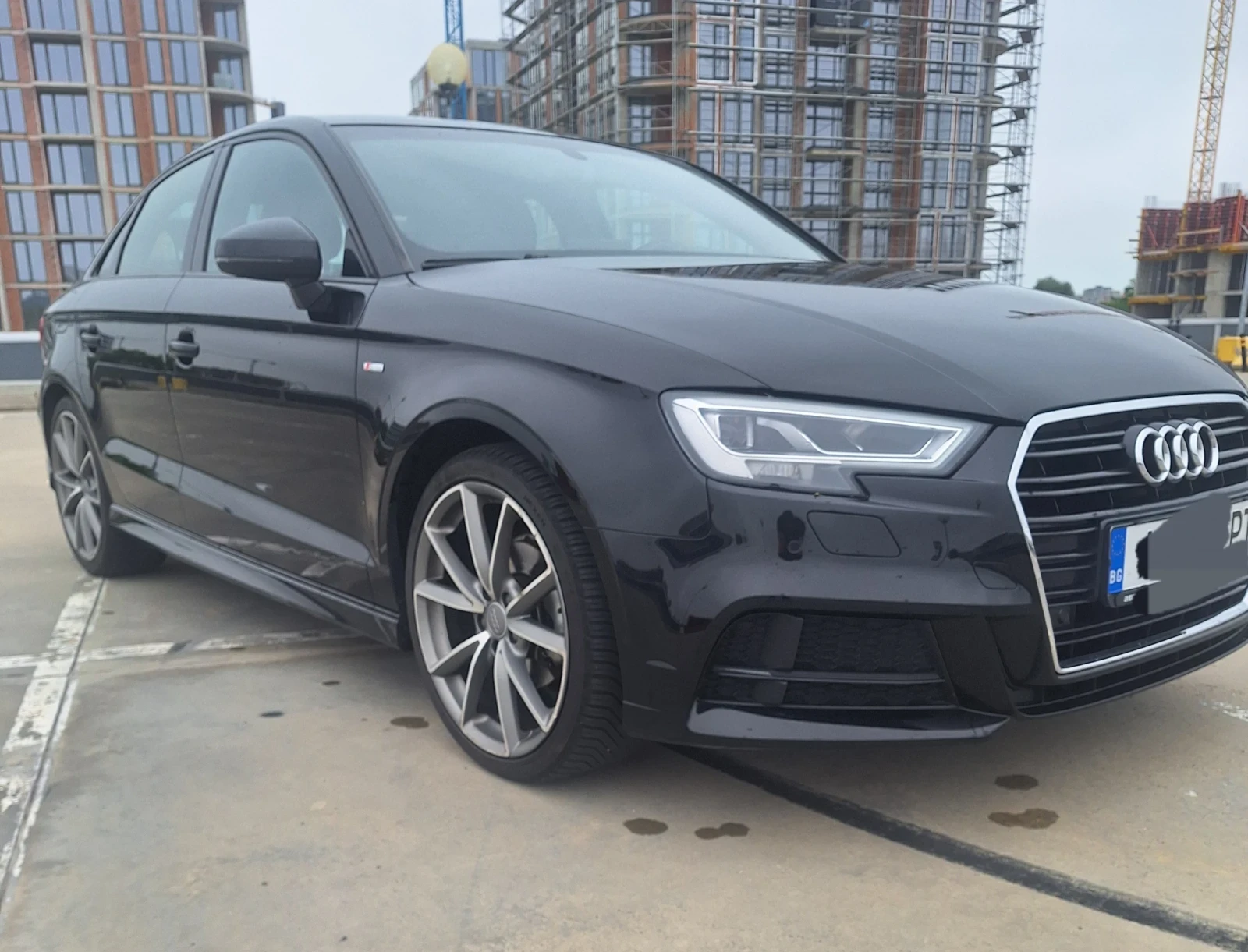 Audi A3 2.0TDI S-line Sport, снимка 2 - Автомобили и джипове - 54735752