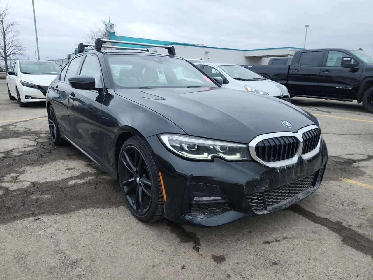 BMW 330  XDRIVE / M ПАКЕТ / 2 КЛЮЧА , снимка 2 - Автомобили и джипове - 54072392