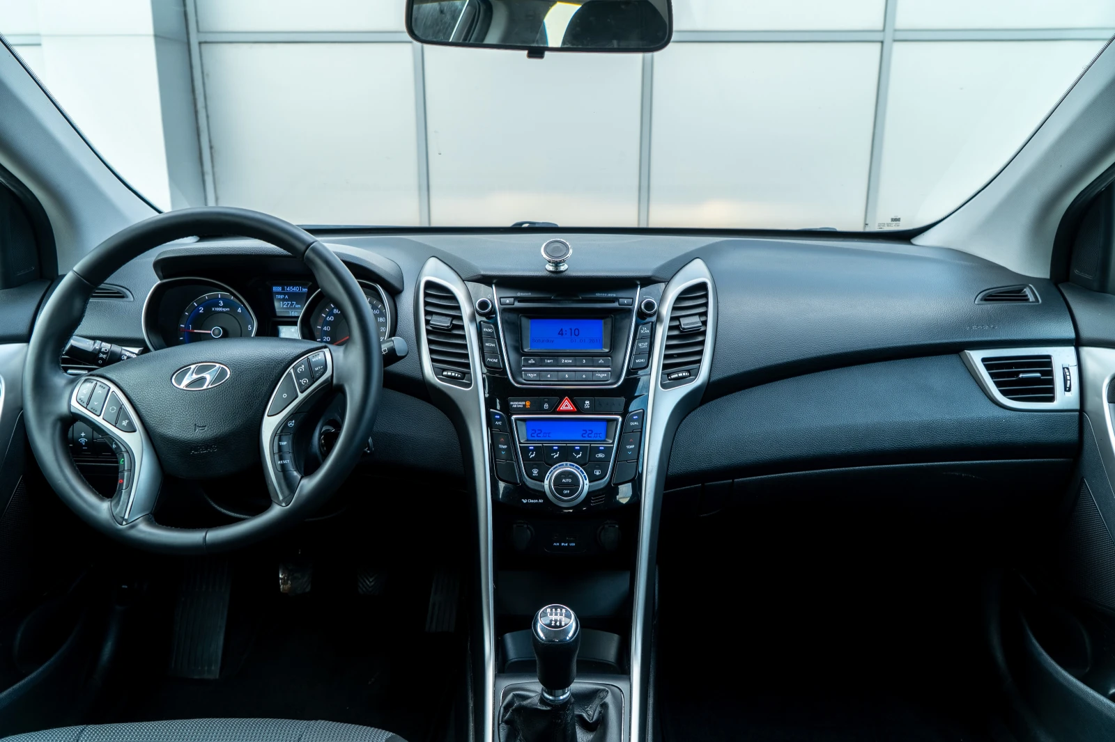 Hyundai I30 1.6 CRDI 110кс Климатроник , снимка 9 - Автомобили и джипове - 54169602