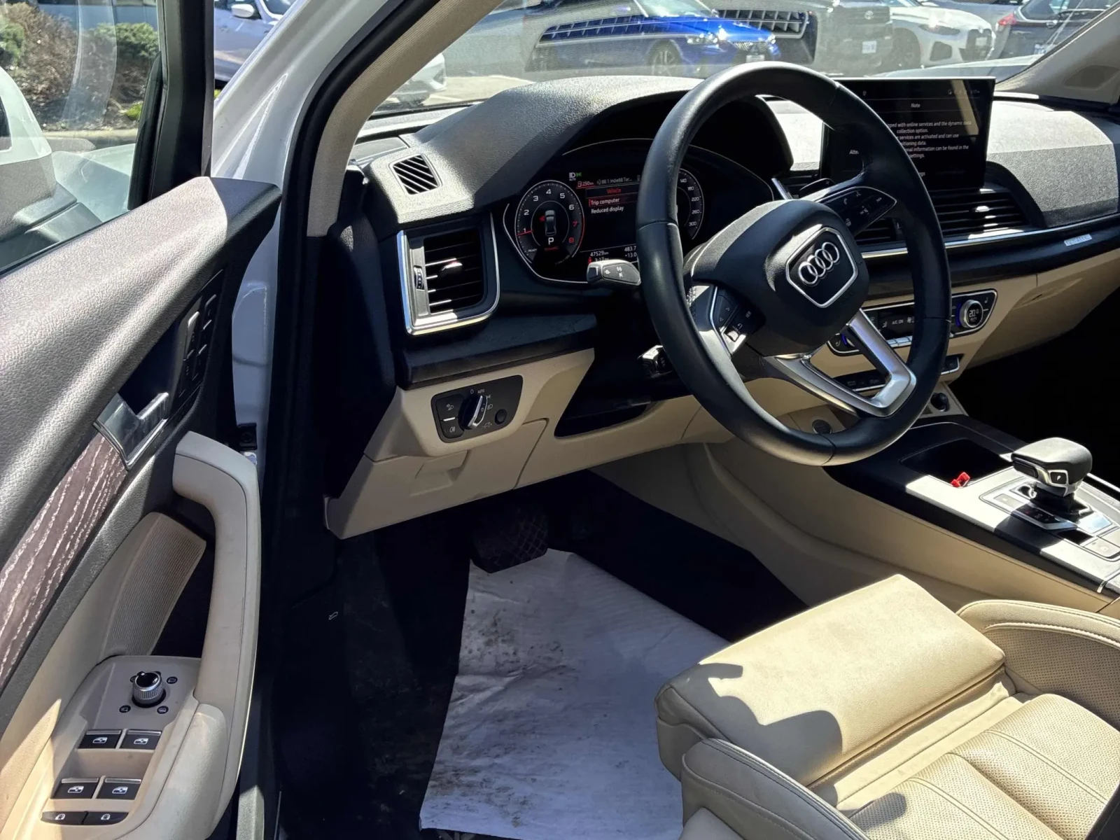 Audi Q5, снимка 5 - Автомобили и джипове - 54205200