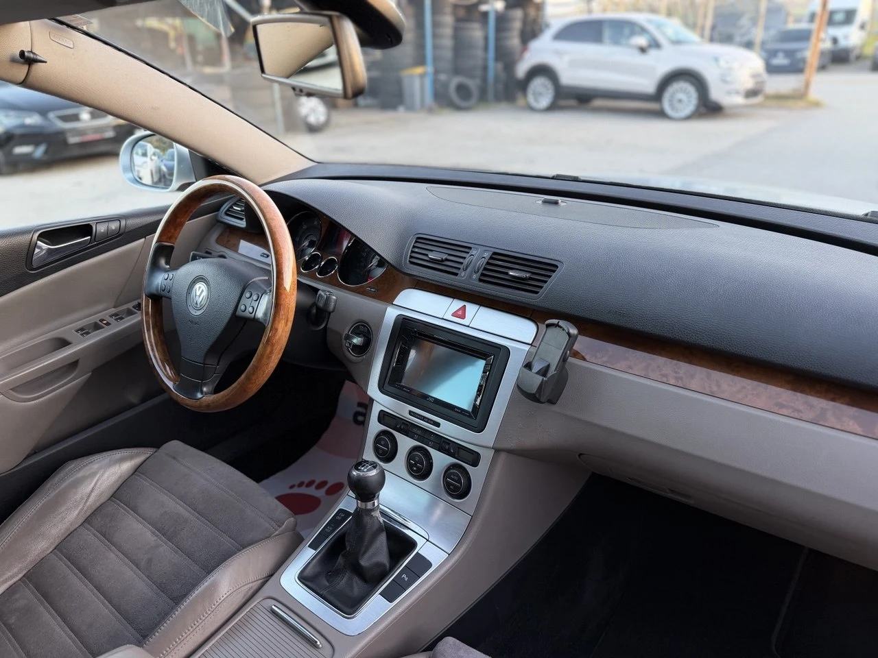 VW Passat 2.0TDI 4x4 NAVI, снимка 16 - Автомобили и джипове - 54317209