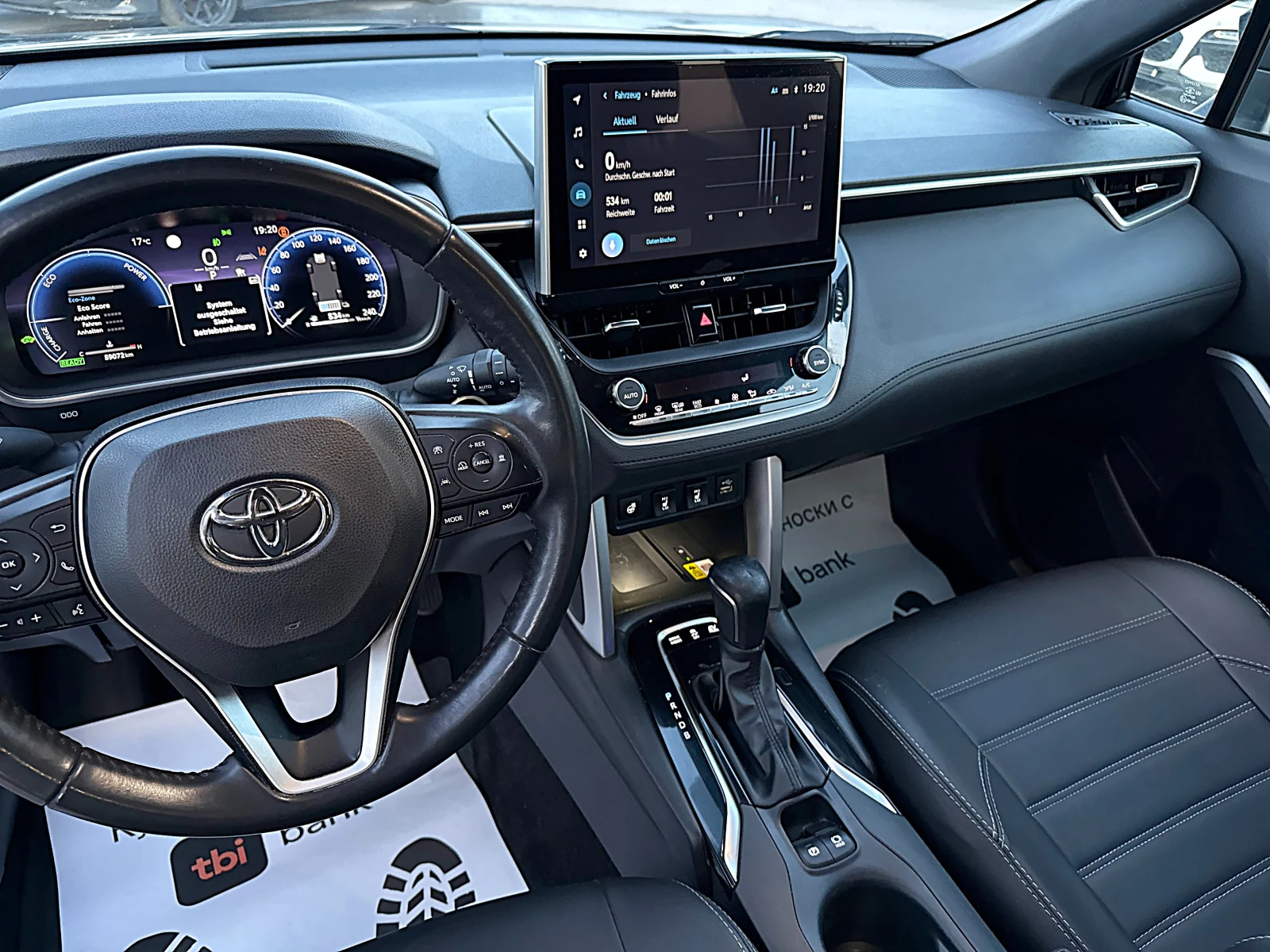 Toyota Corolla Cross 2.0Hybrid-4x4-Navi-Led-Bixenon-Kamera-����������-! | Mobile.bg � ����������� 11