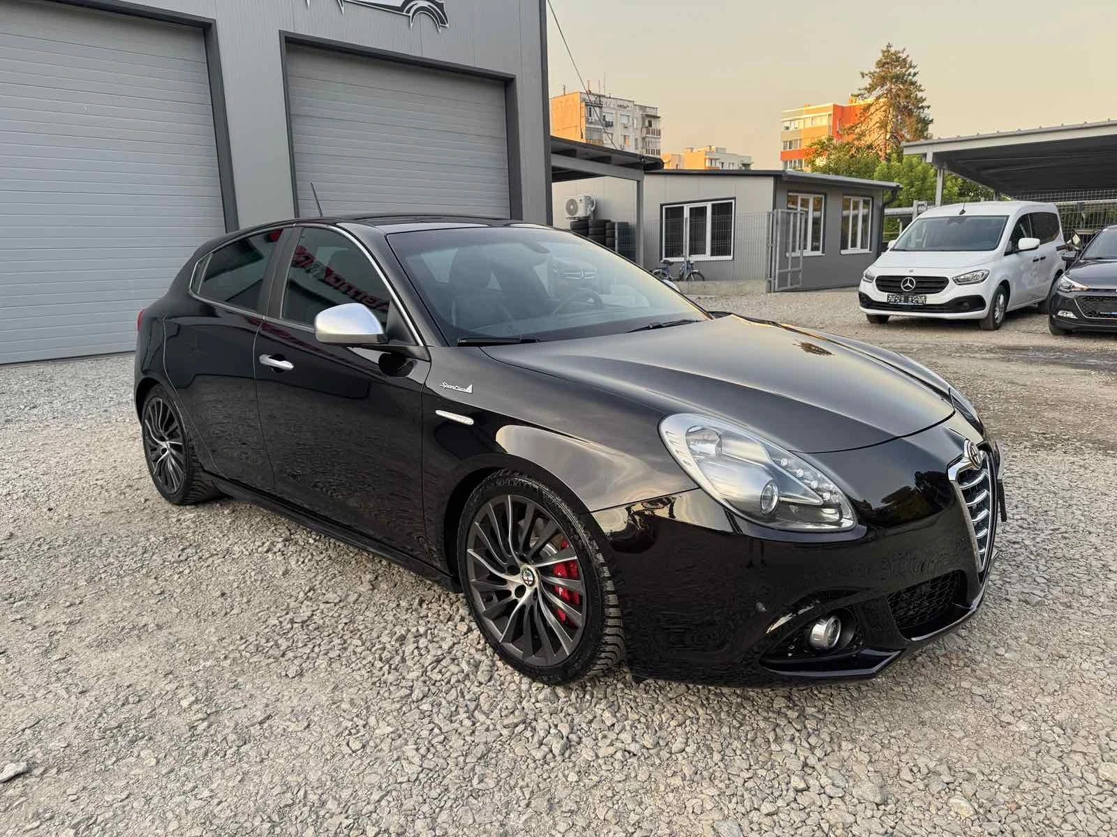 Alfa Romeo Giulietta 2.0JTD* Sportline* 150ks* TOP* , снимка 2 - Автомобили и джипове - 54858451