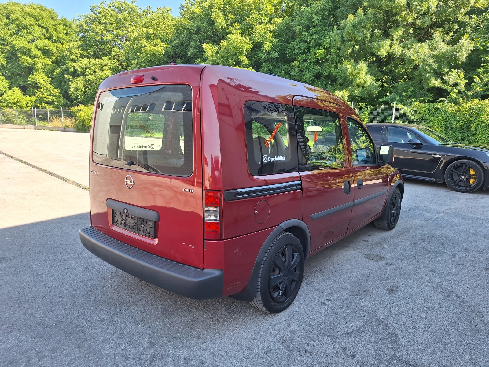 Opel Combo 1.6 CNG ФАБРИЧЕН МЕТАН , ТОП ТЕХНИЧЕСКО СЪСТОЯНИЕ , снимка 5 - Автомобили и джипове - 54946400