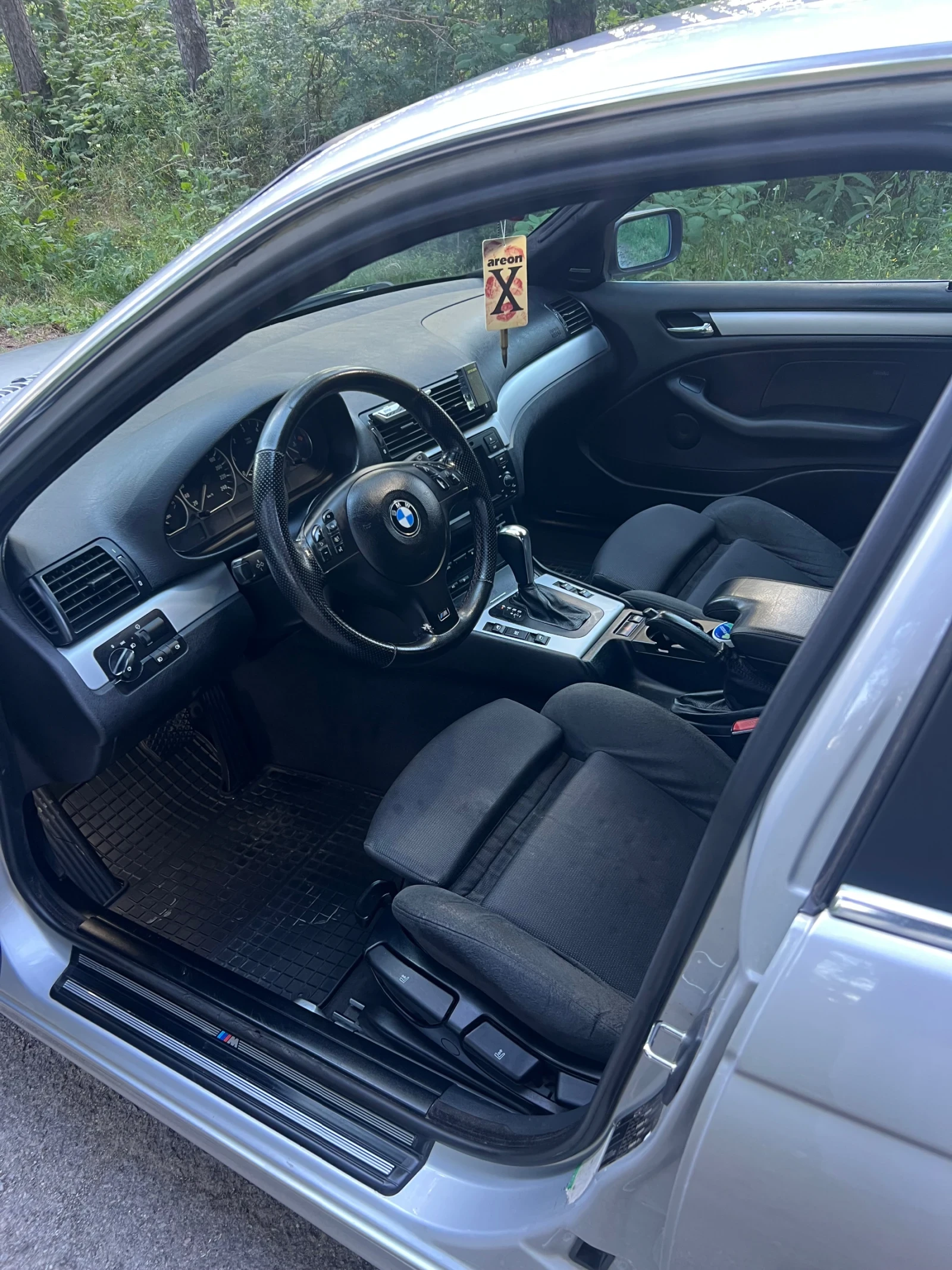 BMW 330, снимка 7 - Автомобили и джипове - 55093917