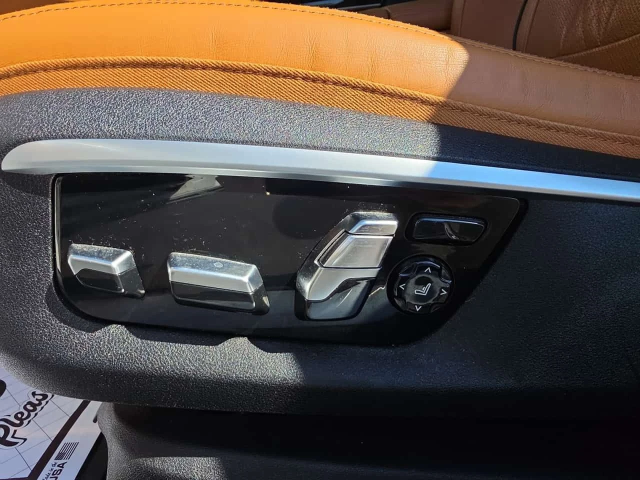 BMW 750 * 4dr Sdn 750Li xDrive AWD * CARFAX * ЦЕНА ДО БГ, снимка 11 - Автомобили и джипове - 55681457