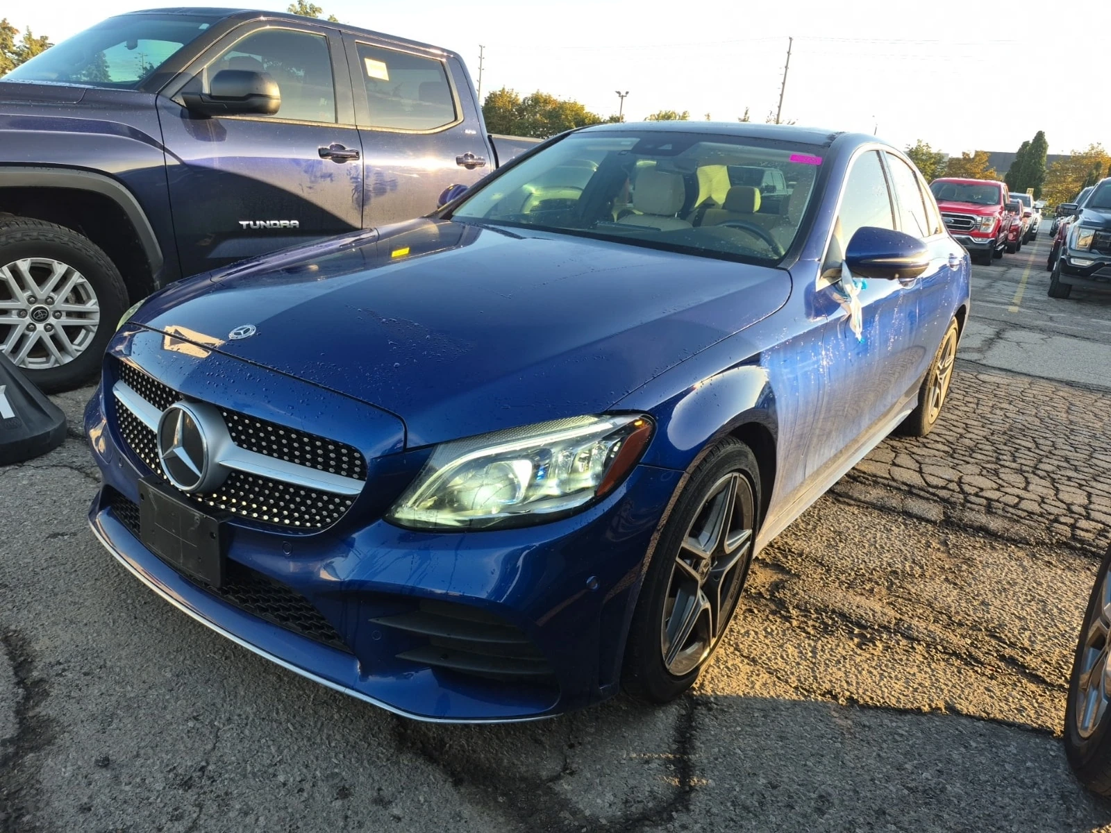 Mercedes-Benz C 300 * AMG Line * Multibeam * CARFAX * Без инциденти * 