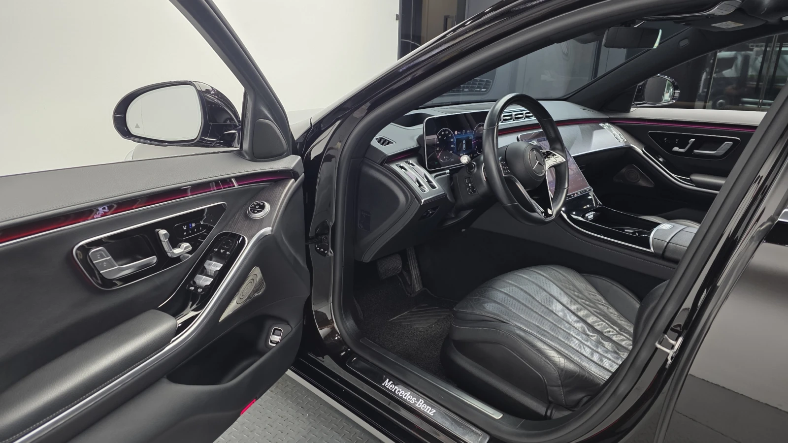 Mercedes-Benz S 350 AMG PK* SOFT-CLOSE* HUD* DIS* 360* ОБДУХ* СОБСТ ЛИ, снимка 9 - Автомобили и джипове - 56177615
