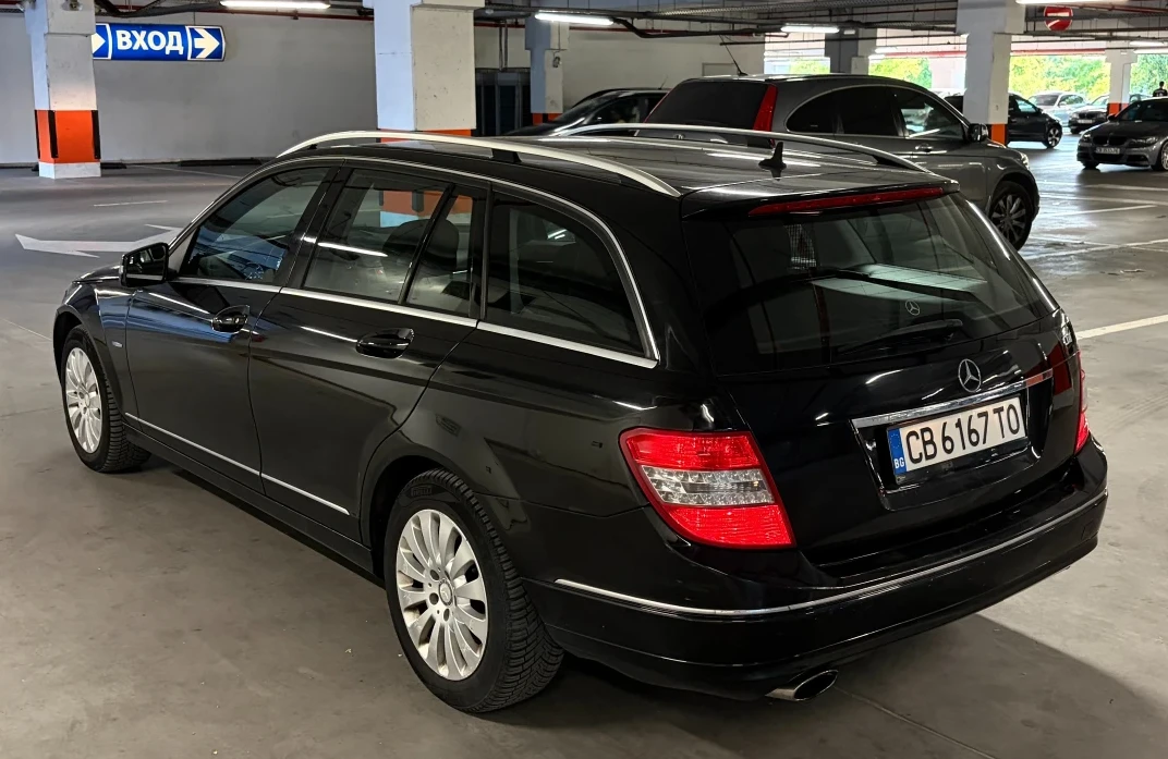 Mercedes-Benz C 220 CDI, снимка 2 - Автомобили и джипове - 56181528
