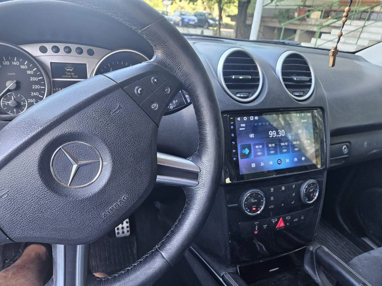 Mercedes-Benz 320, снимка 5 - Автомобили и джипове - 56376344