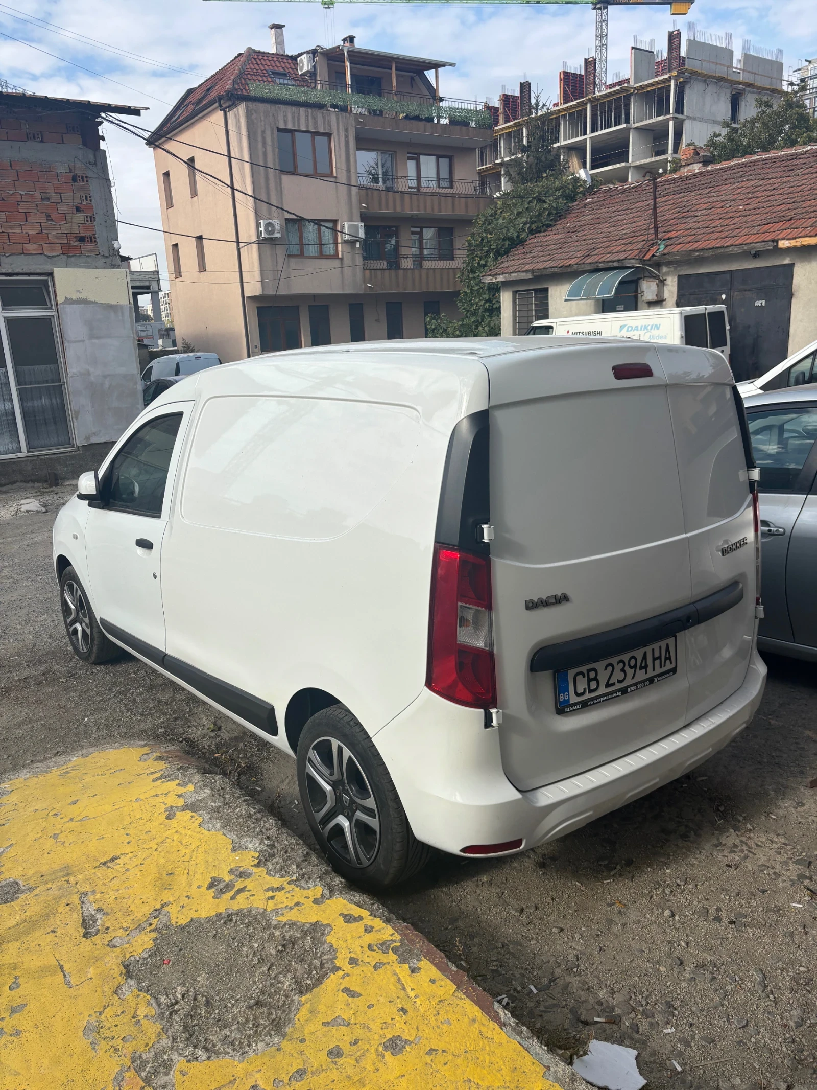 Dacia Dokker, снимка 4 - Автомобили и джипове - 56475719